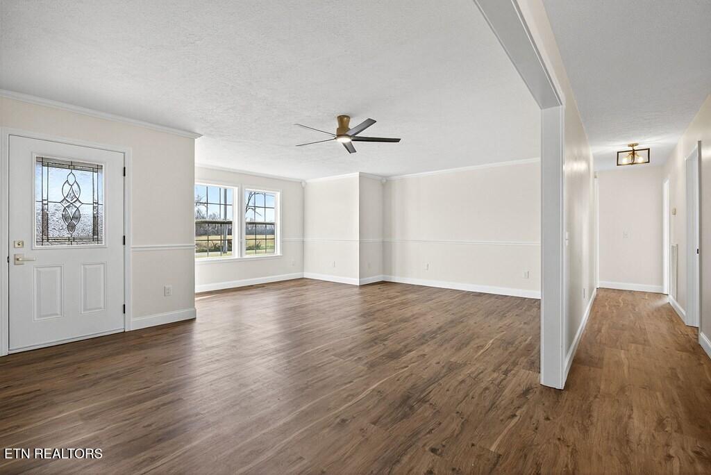 498 Low Gap Road Sparta, TN 38583 - Photo 9 of 39 240775_6