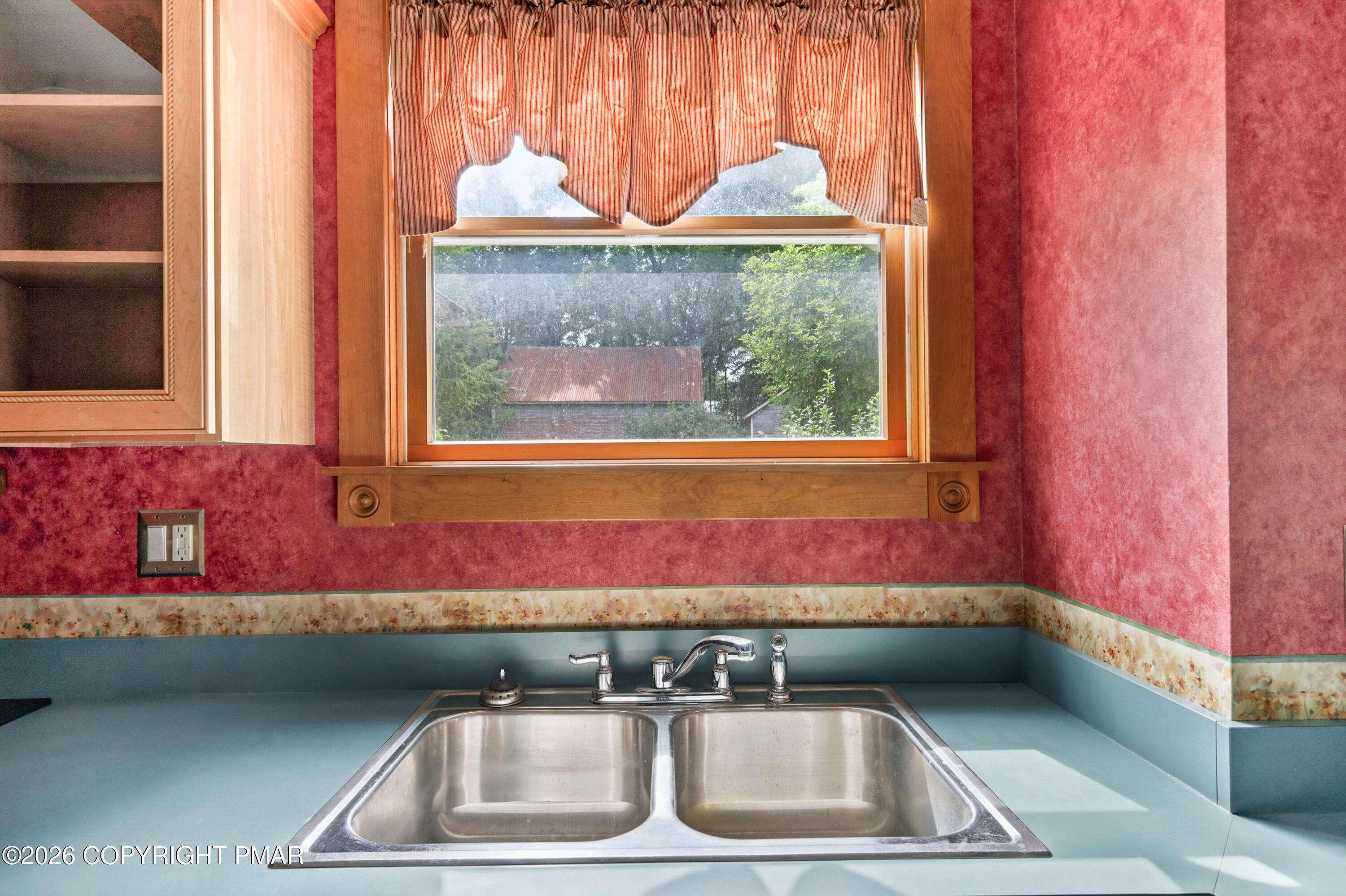 556 Interchange Road Kunkletown, PA 18058 - Photo 17 of 68 Sink