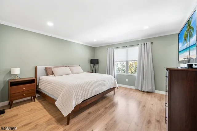 $595,000 | 31 Angela Way, Berkeley Heights, NJ 07922