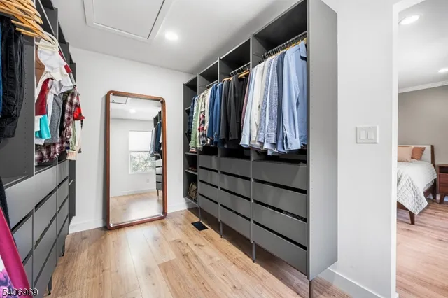 $595,000 | 31 Angela Way, Berkeley Heights, NJ 07922