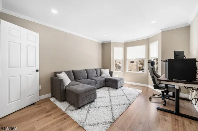 $595,000 | 31 Angela Way, Berkeley Heights, NJ 07922