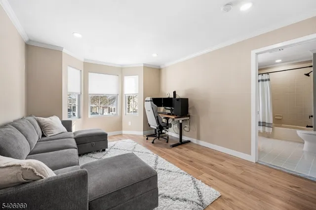 $595,000 | 31 Angela Way, Berkeley Heights, NJ 07922