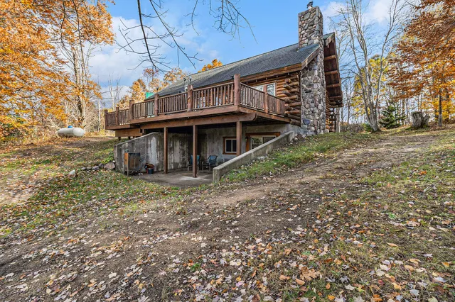 $945,000 | 15778 Peters Farm Road, Irons, MI 49644