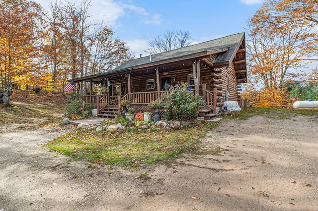 $945,000 | 15778 Peters Farm Road, Irons, MI 49644