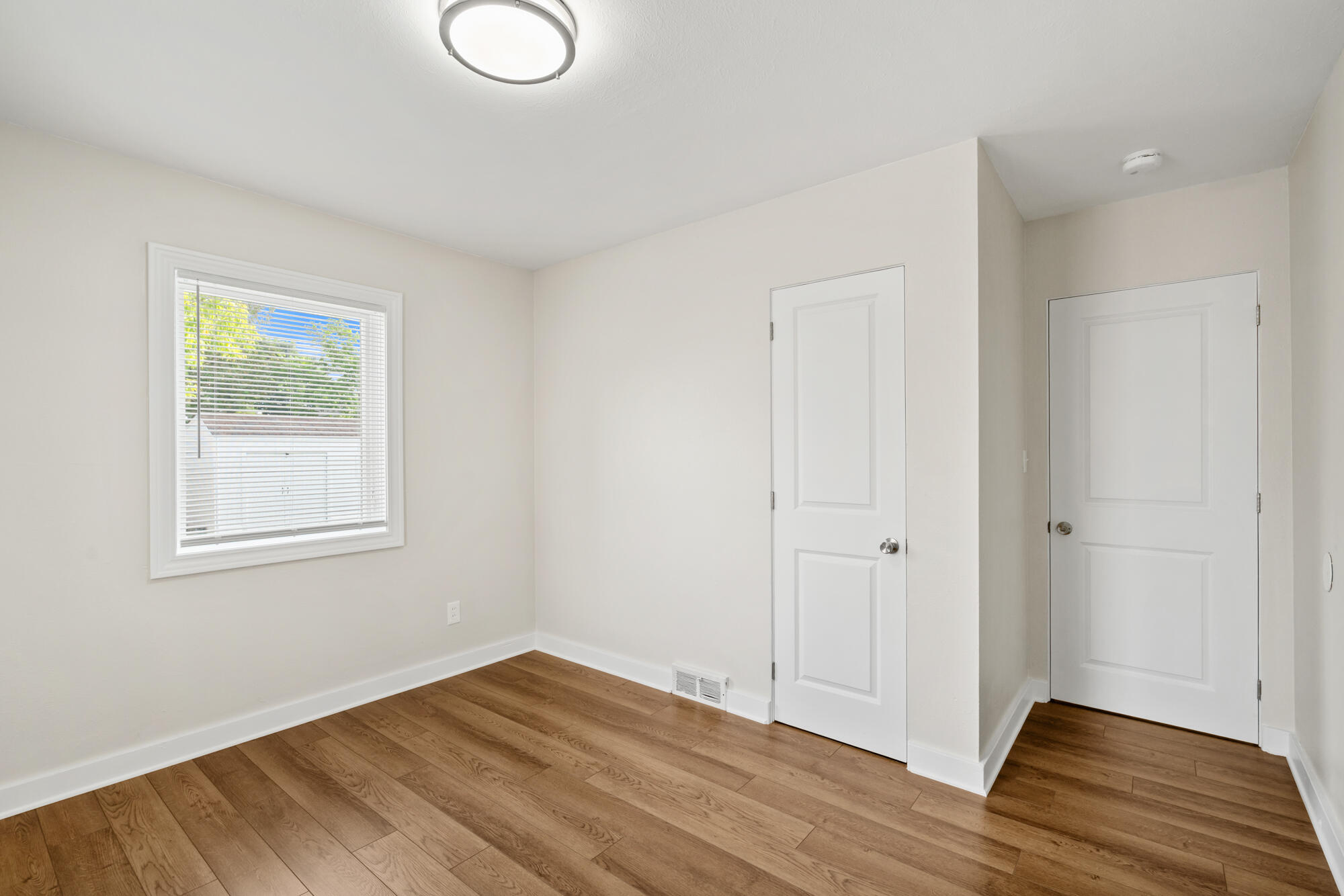 112 Fulton Street Petoskey, MI 49770 - Photo 20 of 37 A7R09280