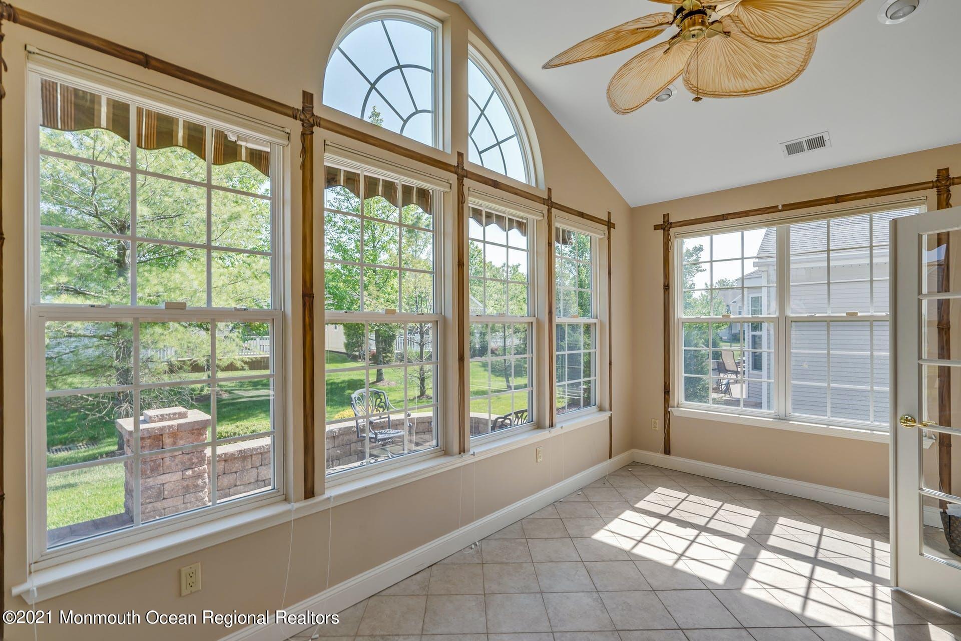 28 Hartack Road Manalapan, NJ 07726 - Photo 29 of 81 036-383685-210521-00640-105_10225616