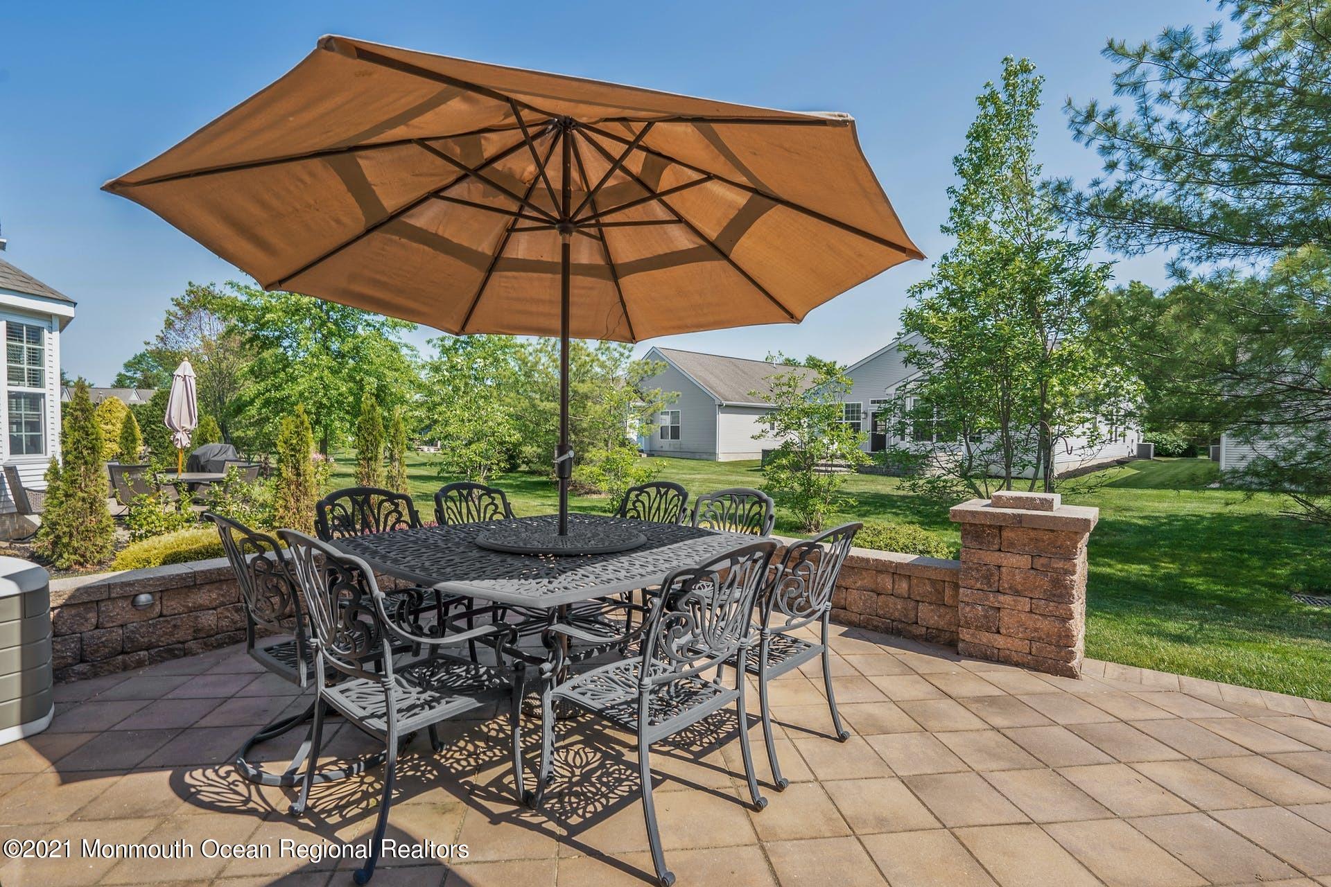 28 Hartack Road Manalapan, NJ 07726 - Photo 77 of 81 047-383685-210521-00491-11_10225544