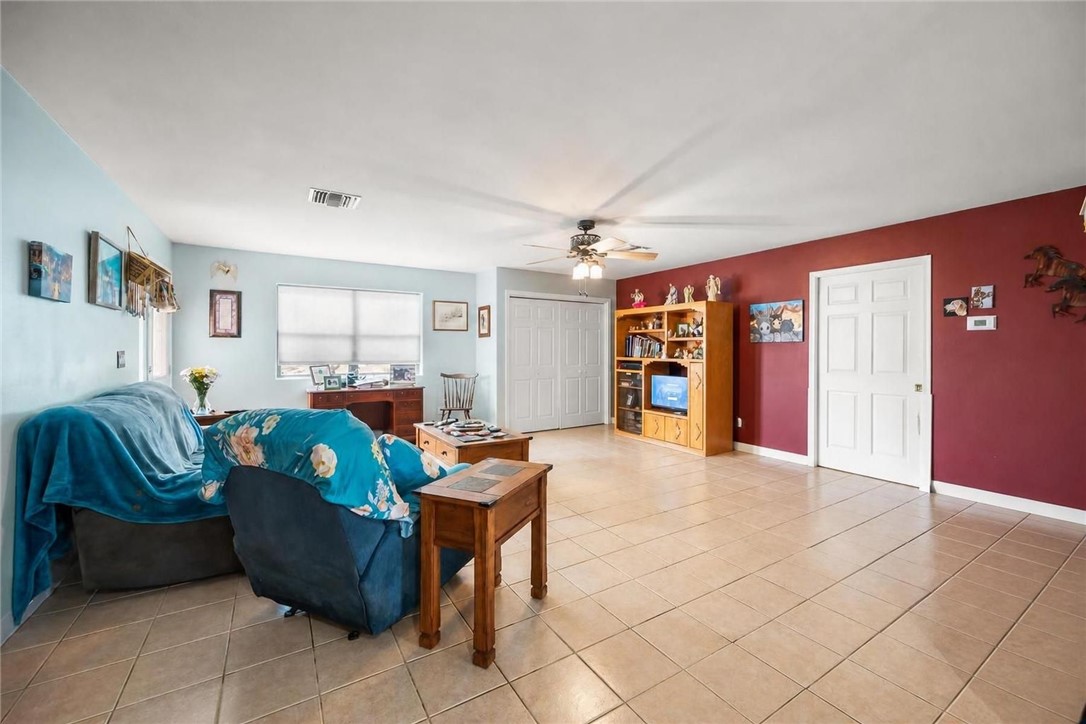 16876 Lawton Road Yucca, AZ 86438 - Photo 19 of 41