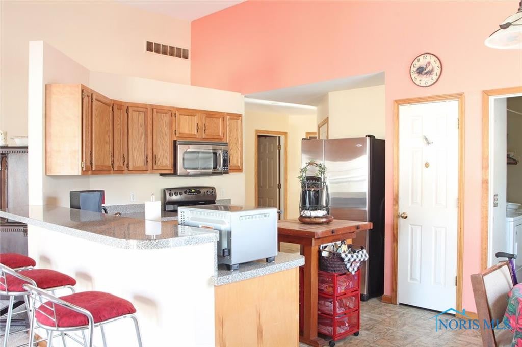 5114 Egger Road Toledo, OH 43615 - Photo 5 of 16 Gallery Image 5