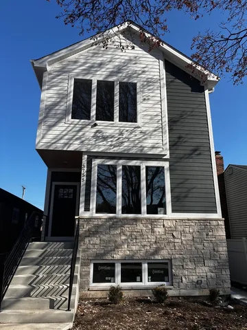 $829,000 | 3755 North Odell Avenue, Chicago, IL 60634