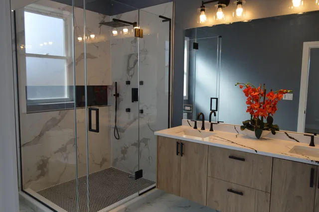 $829,000 | 3755 North Odell Avenue, Chicago, IL 60634