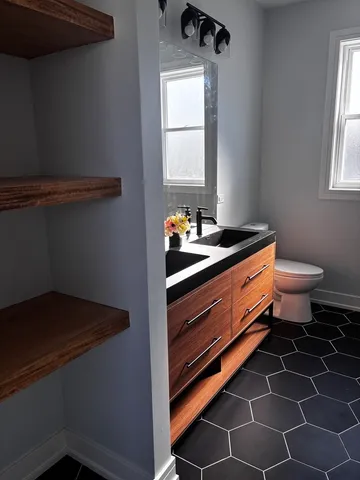 $829,000 | 3755 North Odell Avenue, Chicago, IL 60634