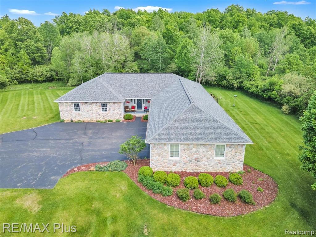 2005 South Elba Road Lapeer, MI 48446 - Photo 2 of 79