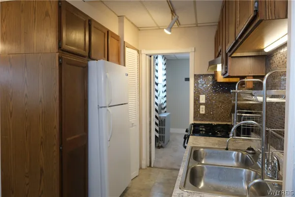 $1,275 | 96 Fargo Avenue, Buffalo, NY 14201