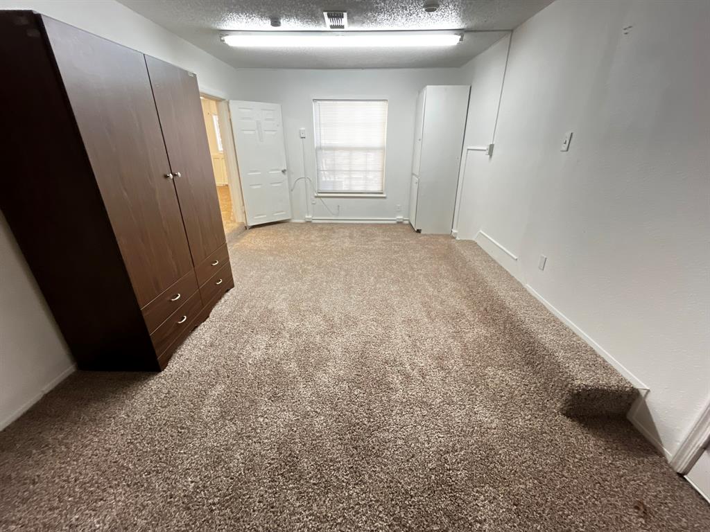 923 North 9th Street Midlothian, TX 76065 - Photo 17 of 19