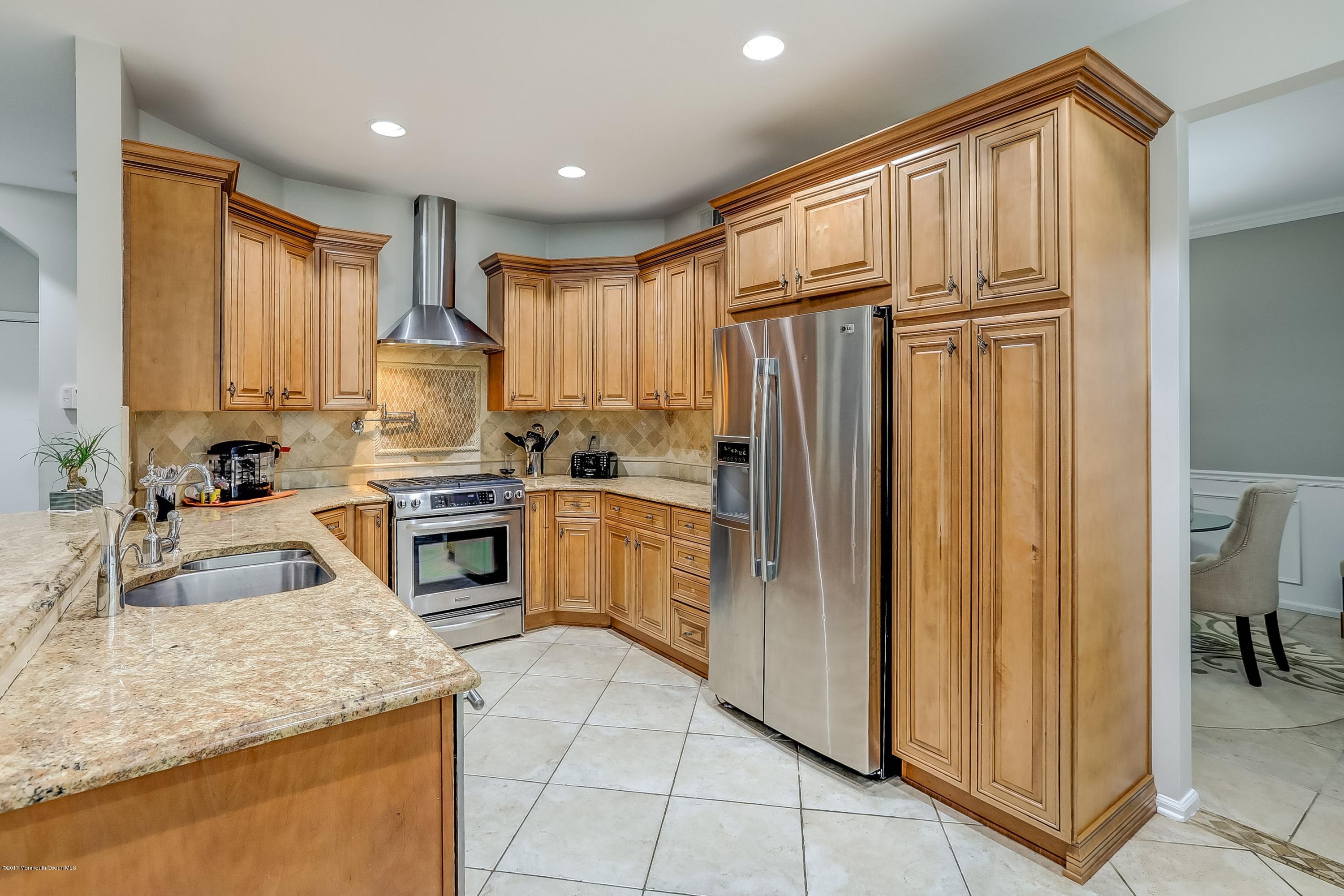 2 Queens Pass Colts Neck, NJ 07722 - Photo 8 of 25 008_Kitchen