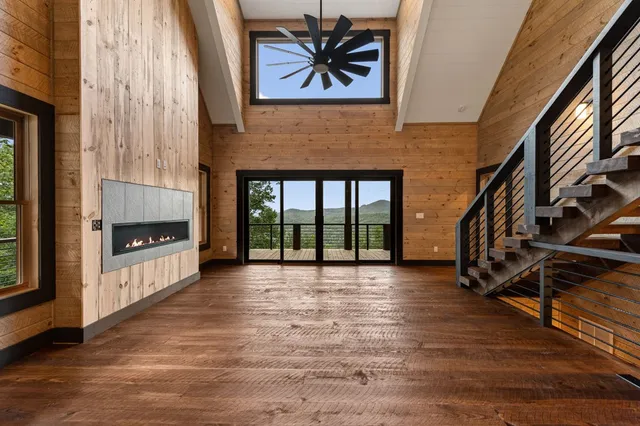 a view of an entryway