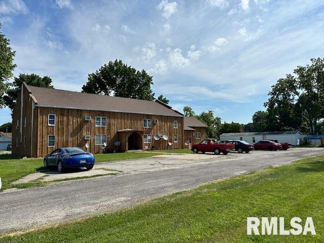 102 Elm Street Dawson, IL 62520 - Photo 3 of 16
