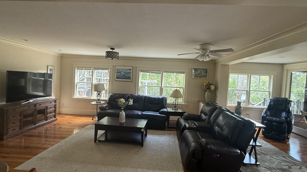 10 Wedge Pond Road, Unit 10 Winchester, MA 01890 - Photo 8 of 26