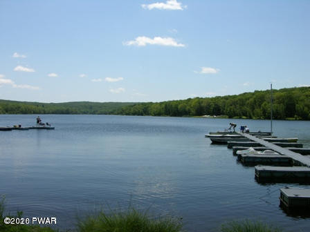 102 Ridge Road Hawley, PA 18428 - Photo 20 of 44