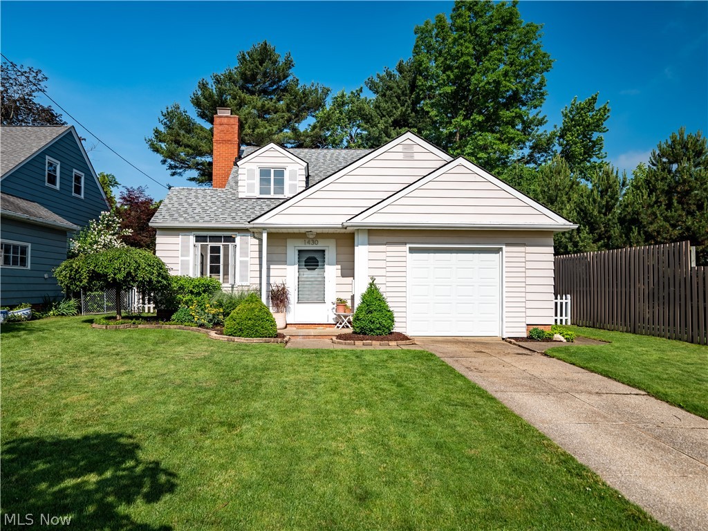 1430 Bunts Road Lakewood, OH 44107 - Photo 2 of 28