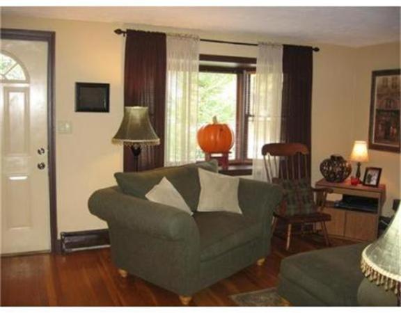 46 Fletcher Road Woburn, MA 01801 - Photo 5 of 12 Gallery Image 5