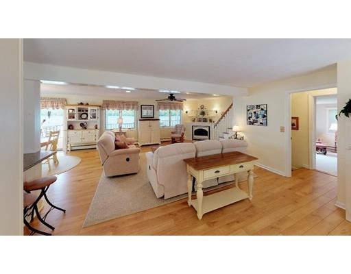186 Manchaug Road Sutton, MA 01590 - Photo 10 of 28
