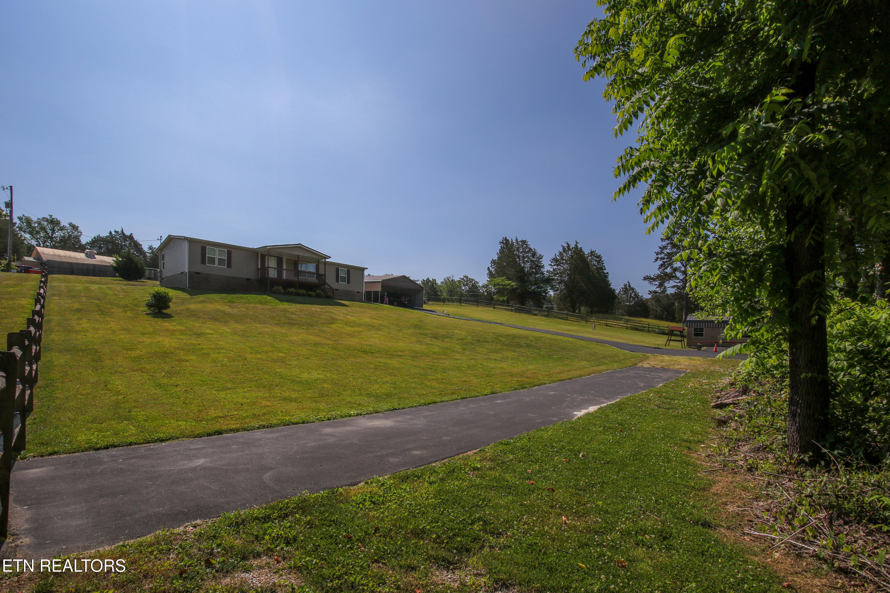 7512 Thompson School Road Corryton, TN 37721 - Photo 10 of 44 IMG_017