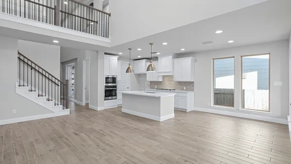 $449,900 | 410 Audubons Shearwater Way, Magnolia, TX 77354