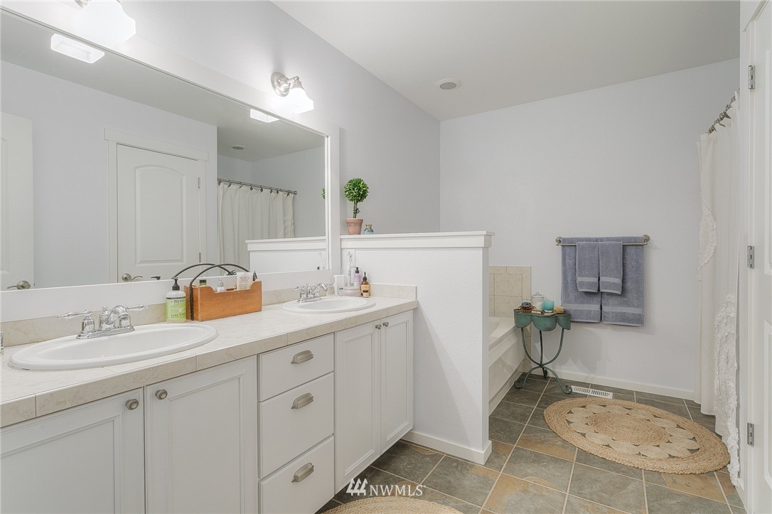 6732 Southeast 3rd Street Renton, WA 98059 - Photo 18 of 23