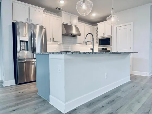 $3,600 | 5612 Caliza Trail, Fort Worth, TX 76126