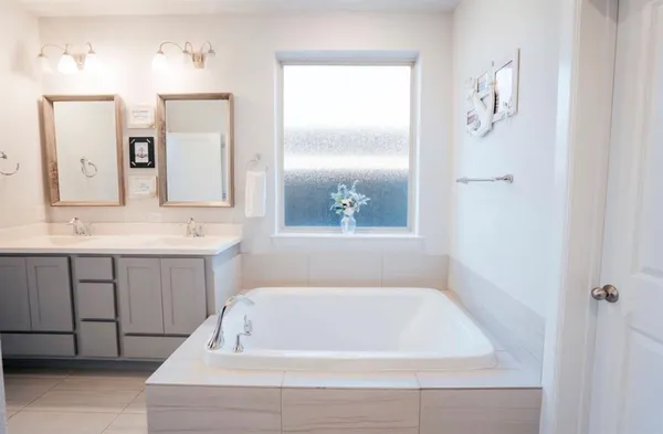 $3,600 | 5612 Caliza Trail, Fort Worth, TX 76126