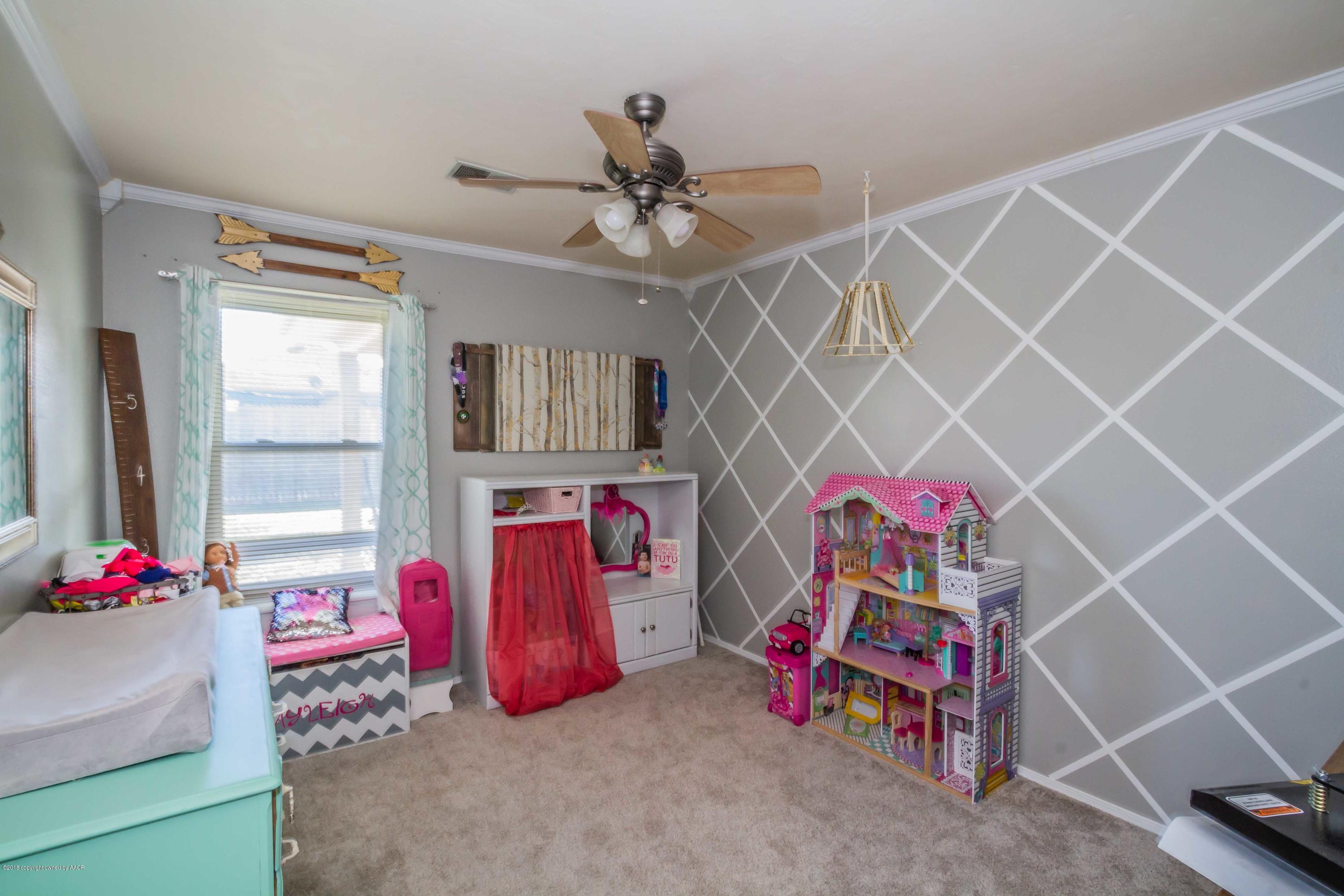 5325 Wheeler Lane Amarillo, TX 79110 - Photo 15 of 24 BEDROOM 2 VIEW 1