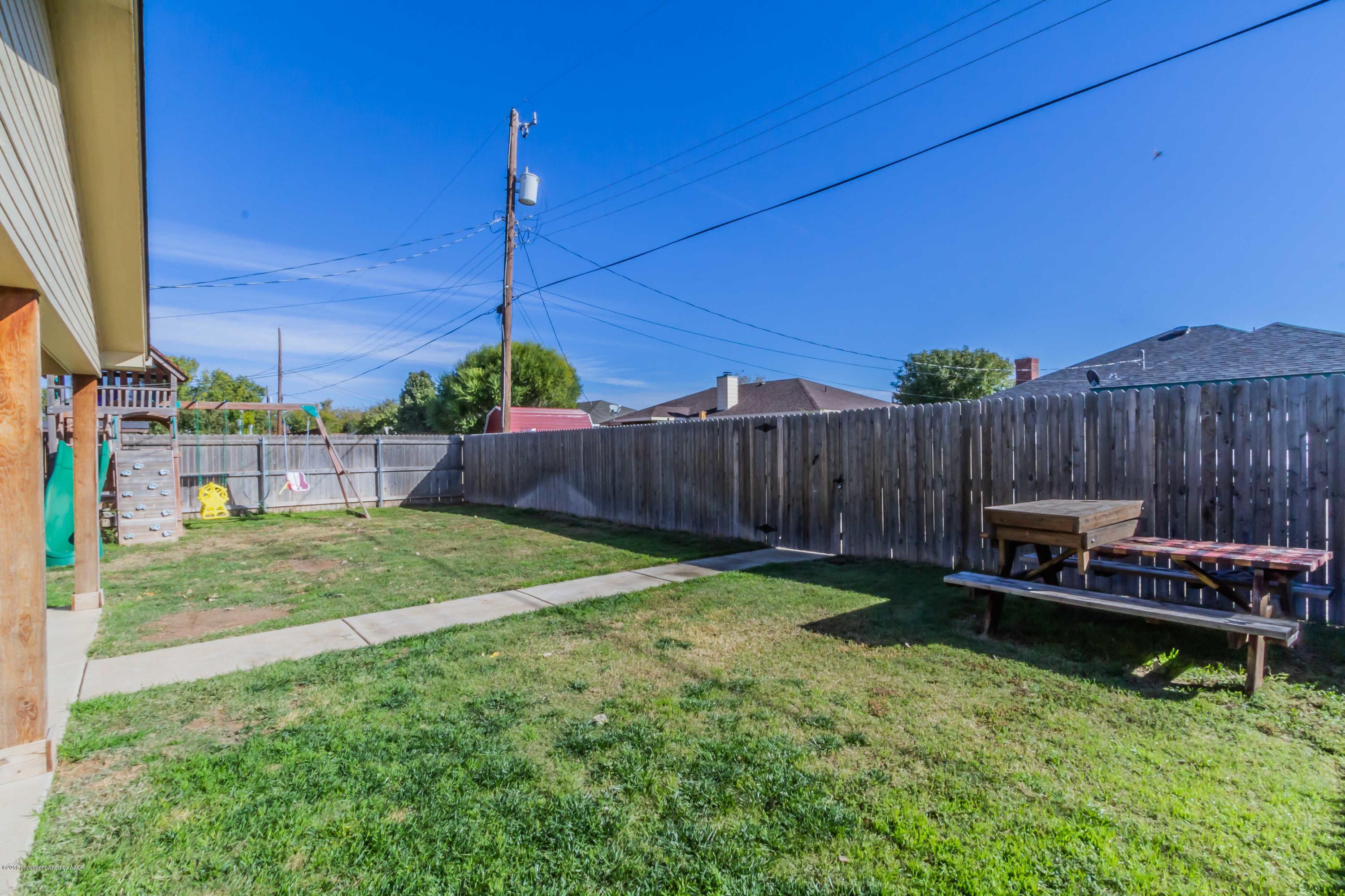 5325 Wheeler Lane Amarillo, TX 79110 - Photo 24 of 24 BACKYARD VIEW 1