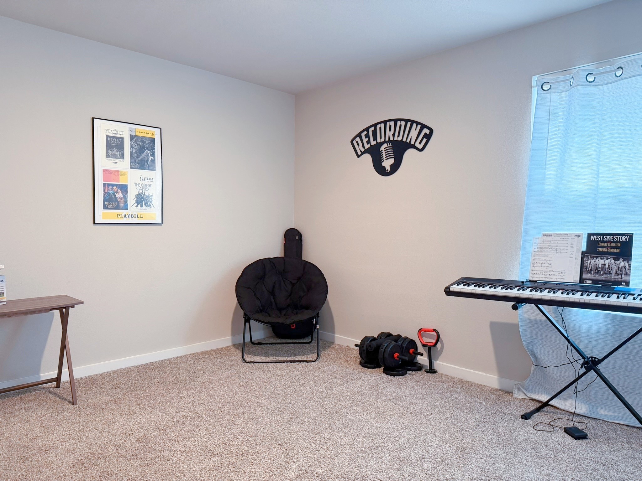 14003 Moose Creek Lane Conroe, TX 77384 - Photo 23 of 37 a room with a table and a chair