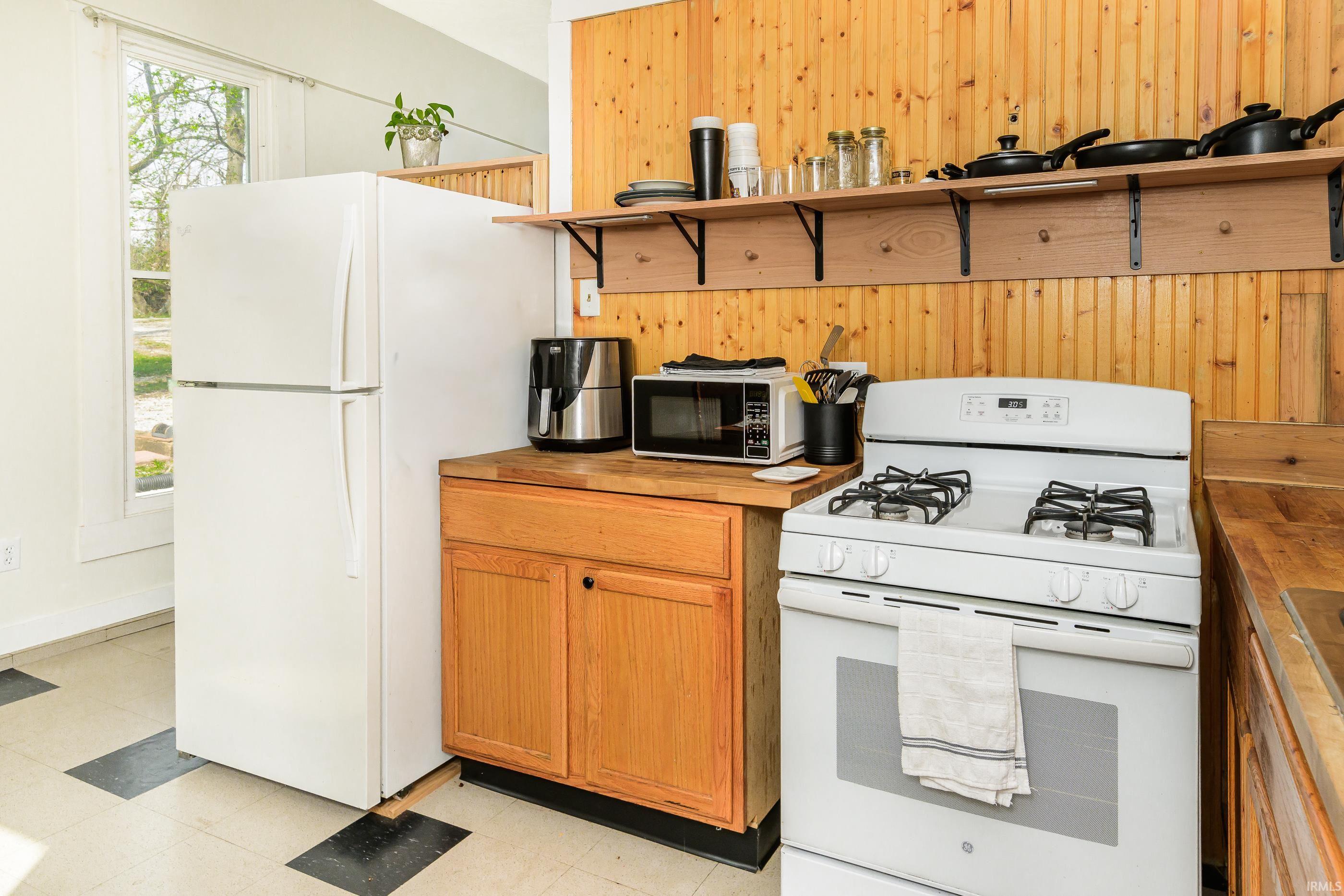1020 West 7th Street Bloomington, IN 47404 - Photo 11 of 30