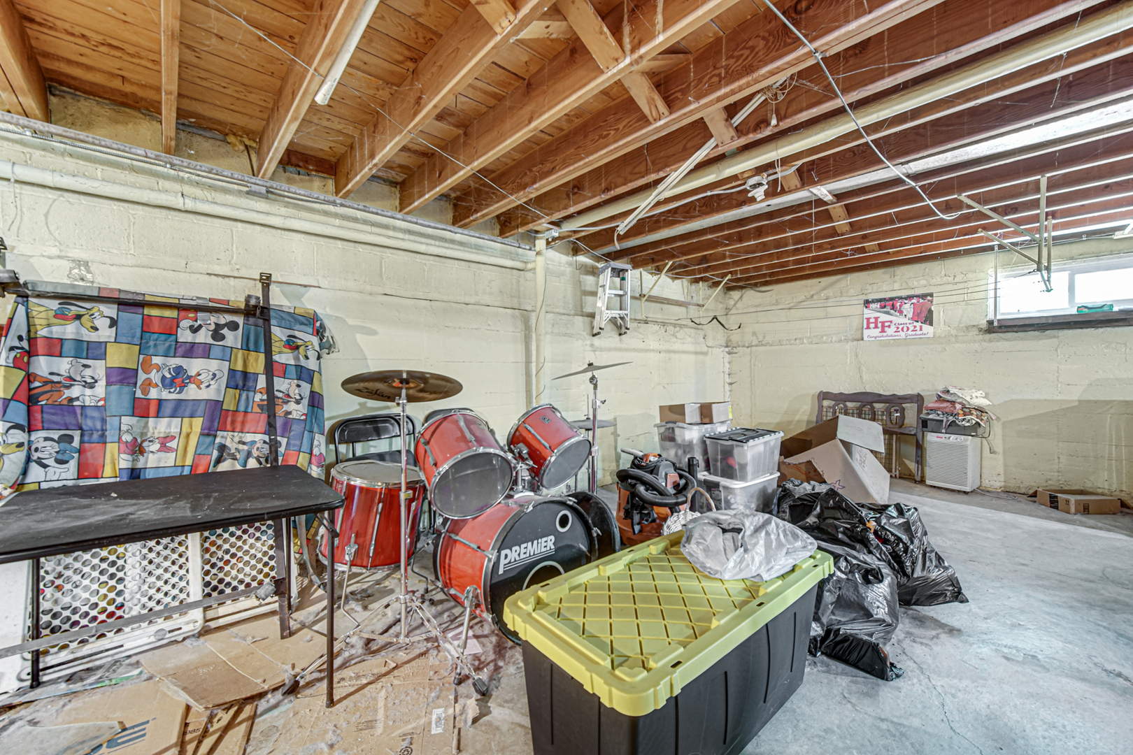 1644 West 187th Street Homewood, IL 60430 - Photo 21 of 24 a view of a storage in a room