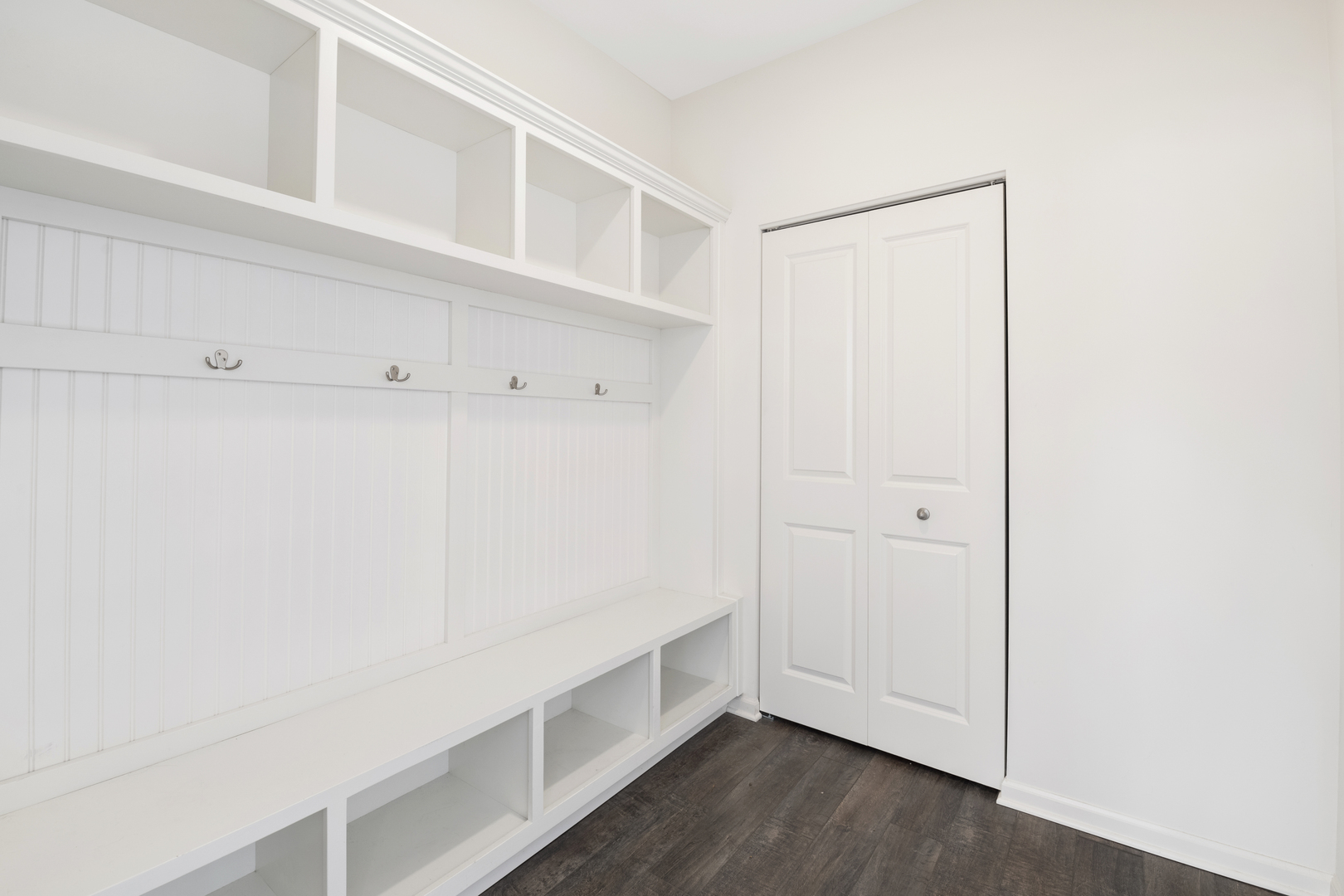 485 Stone Bluff Drive Romeoville, IL 60446 - Photo 16 of 35 a view of an empty walk in closet