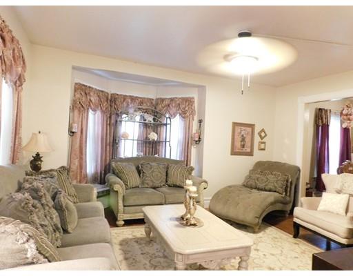 23 Hawthorne Street Springfield, MA 01105 - Photo 4 of 13