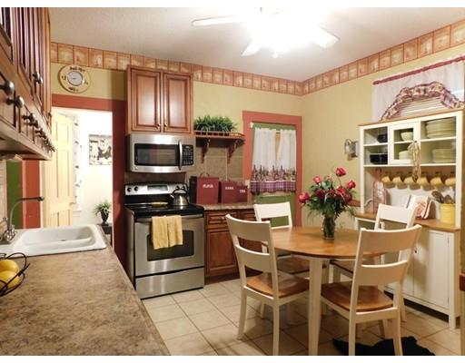 23 Hawthorne Street Springfield, MA 01105 - Photo 6 of 13