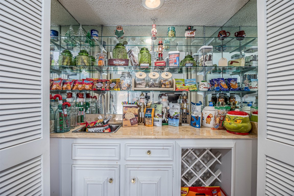 4613 Country Club View Baytown, TX 77521 - Photo 31 of 38 a view of store with a bunch of people