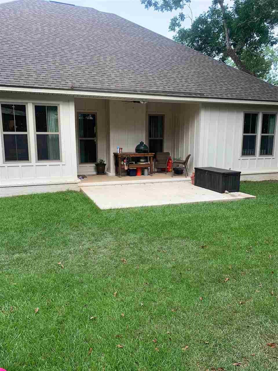 357 Pecan Ridge Boulevard Fairhope, AL 36532 - Photo 3 of 16