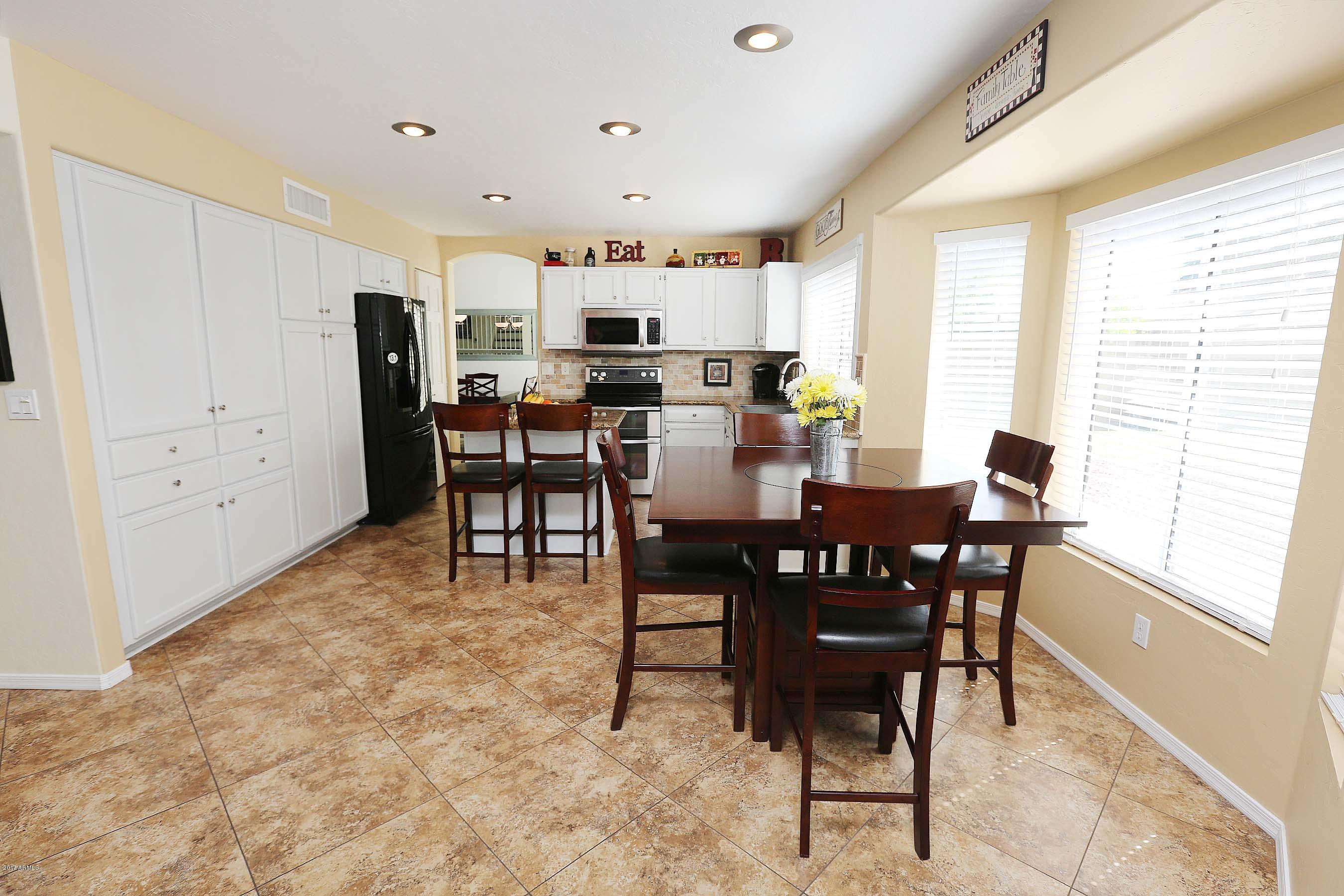 1735 East Redfield Road Phoenix, AZ 85022 - Photo 18 of 68 Redfield 18
