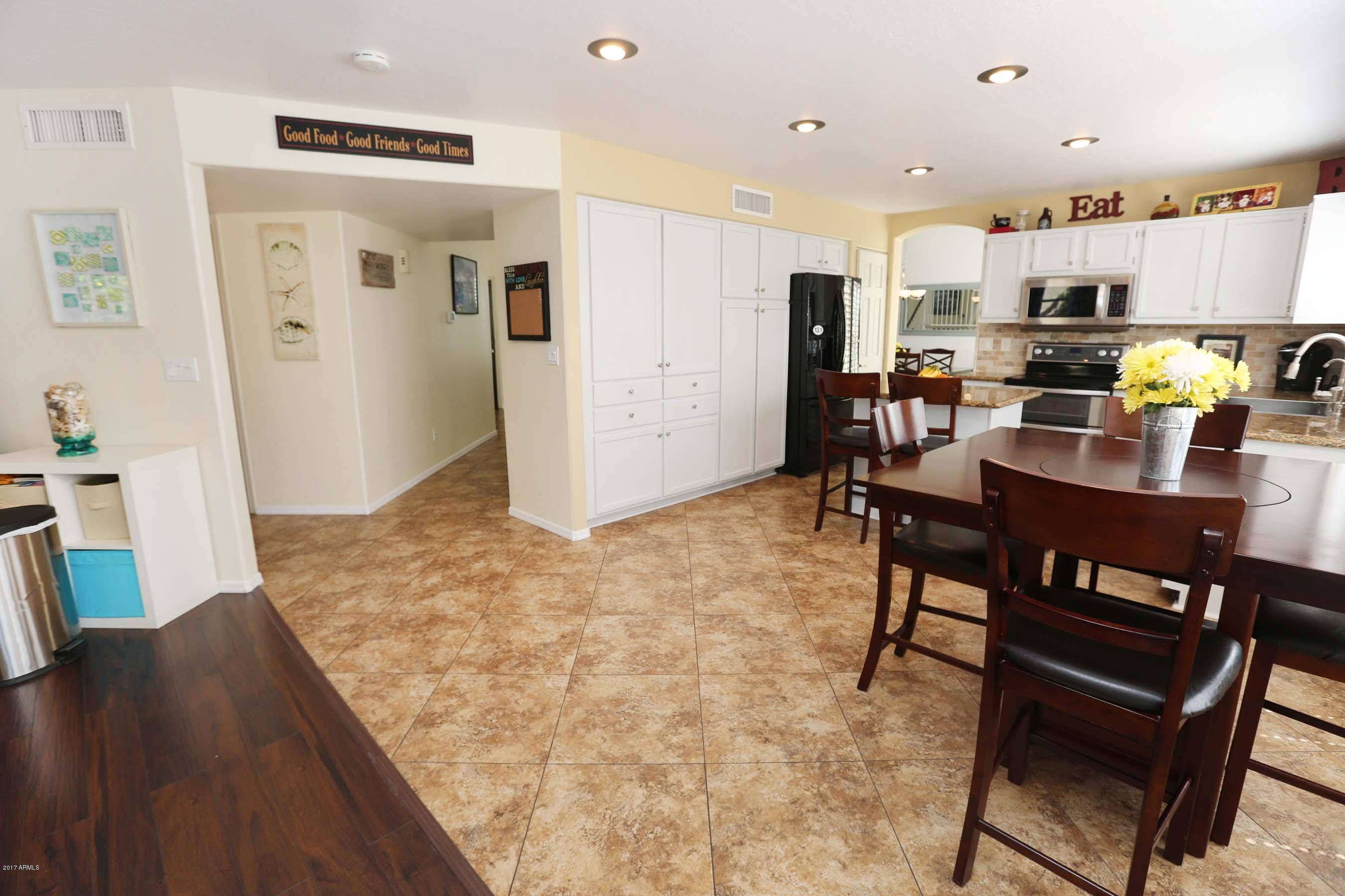 1735 East Redfield Road Phoenix, AZ 85022 - Photo 19 of 68 Redfield 19