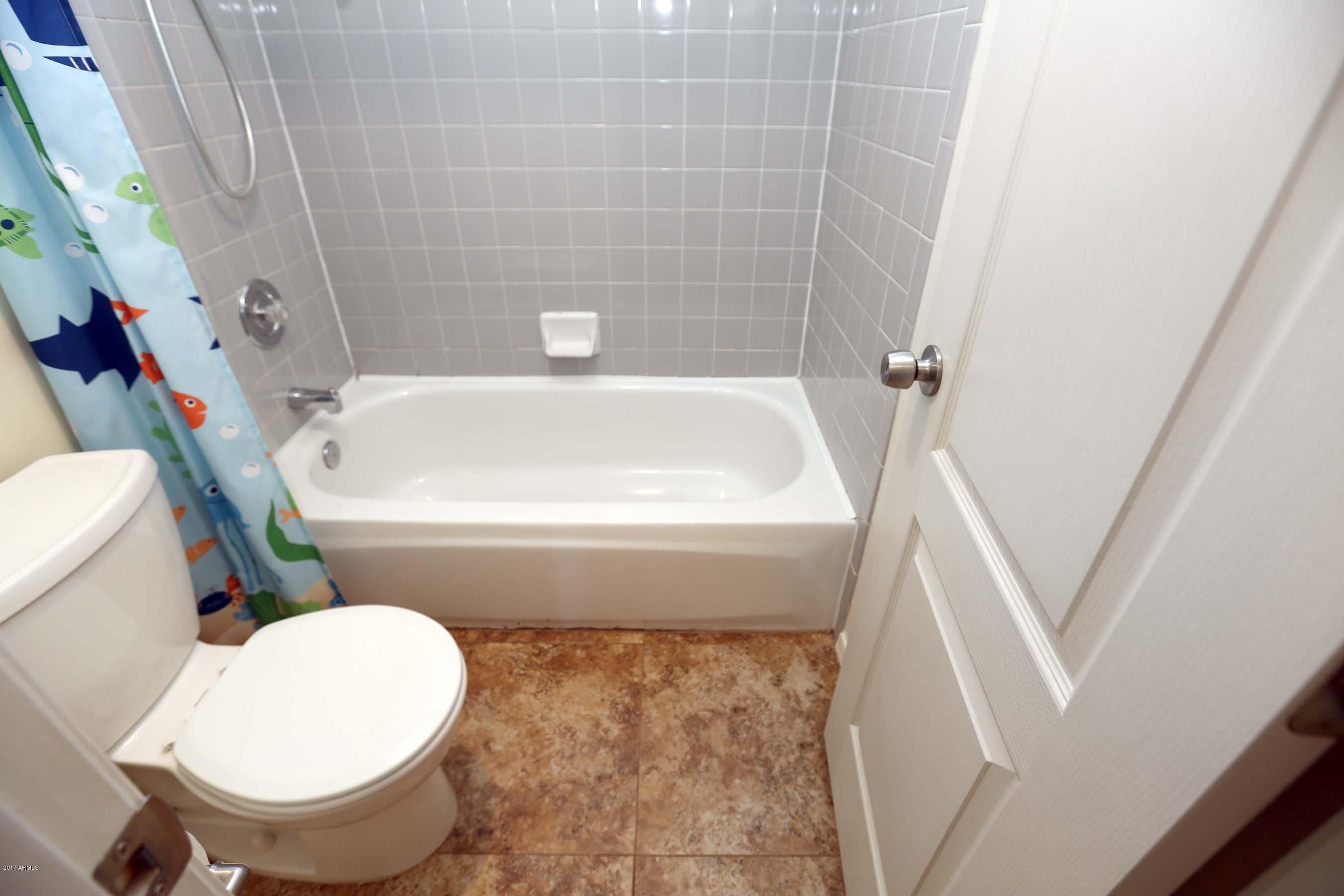 1735 East Redfield Road Phoenix, AZ 85022 - Photo 33 of 68 Redfield 33