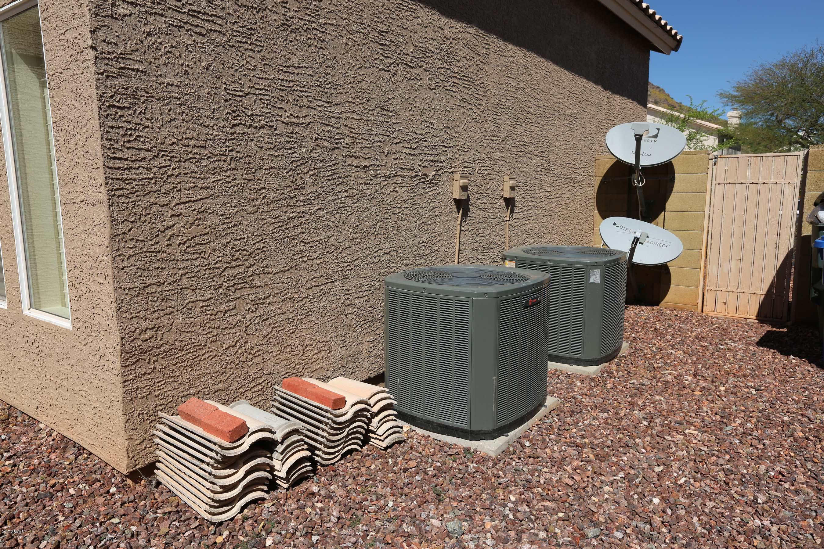 1735 East Redfield Road Phoenix, AZ 85022 - Photo 52 of 68 Redfield 52