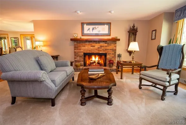 $950,000 | 205 Blake Hill Road, East Aurora, NY 14052