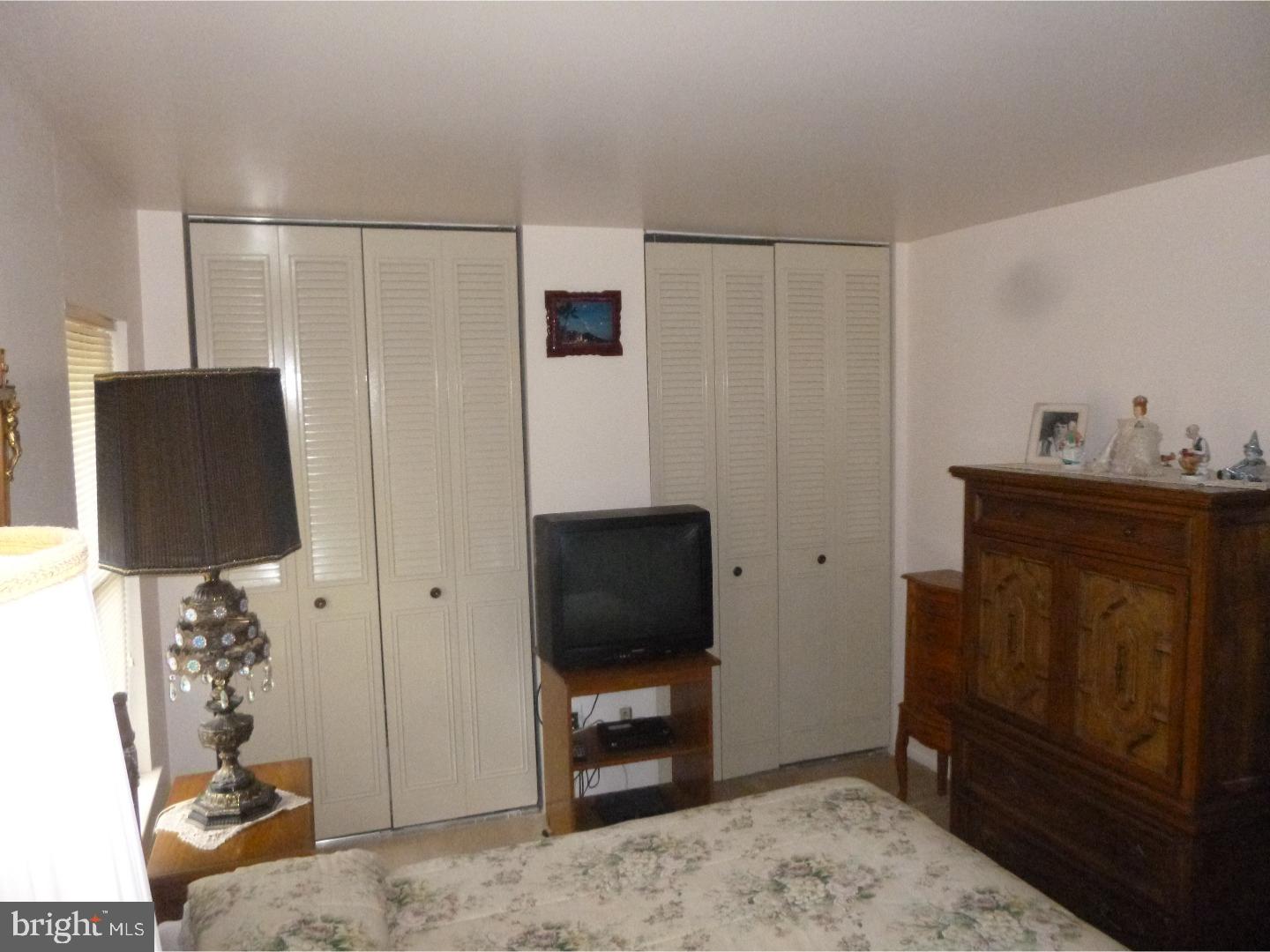 26 Chelsea Circle Clementon, NJ 08021 - Photo 7 of 13 Bedroom
