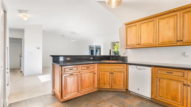 $4,750 | 19820 Southwest 7th Place, Pembroke Pines, FL 33029