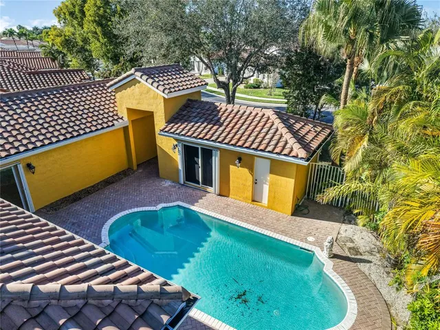 $4,750 | 19820 Southwest 7th Place, Pembroke Pines, FL 33029